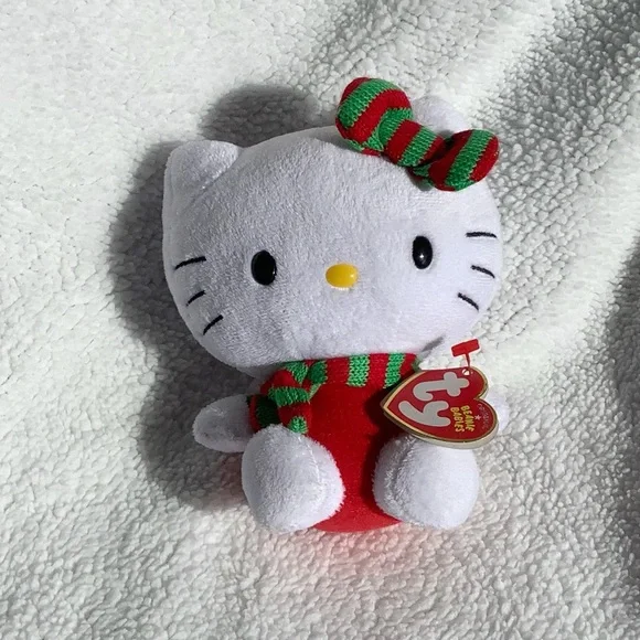 Hello Kitty Ty Christmas Plush NWT - Picture 2 of 3